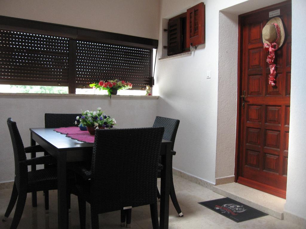 Apartments Alen Pazin Luaran gambar
