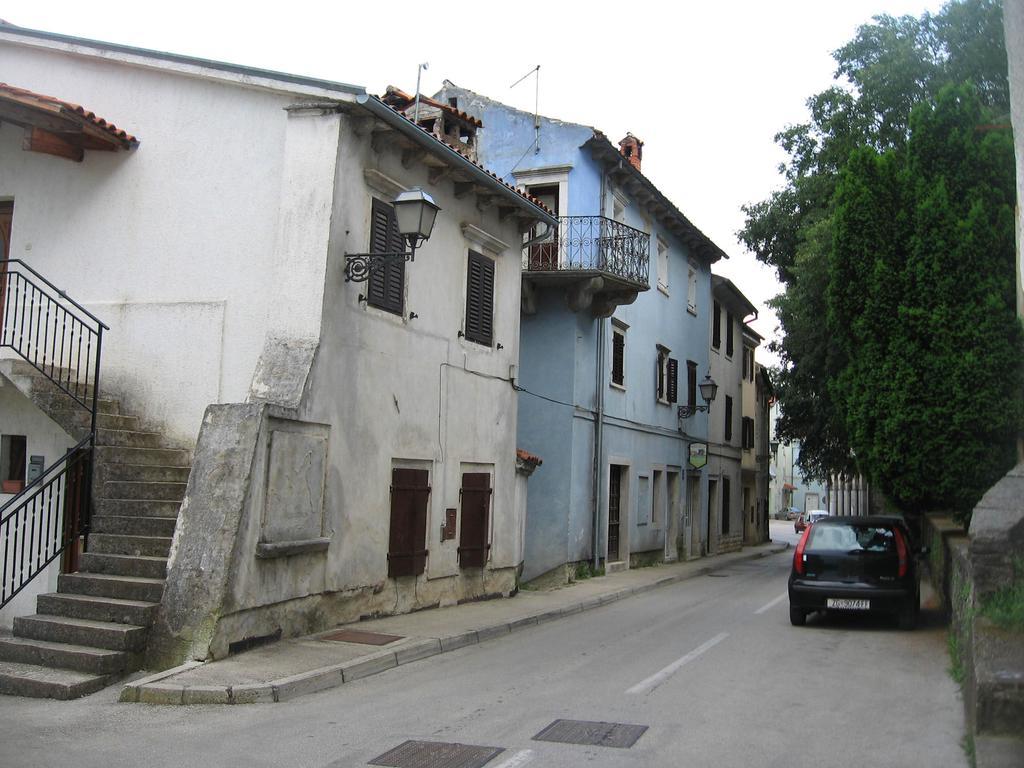 Apartments Alen Pazin Luaran gambar
