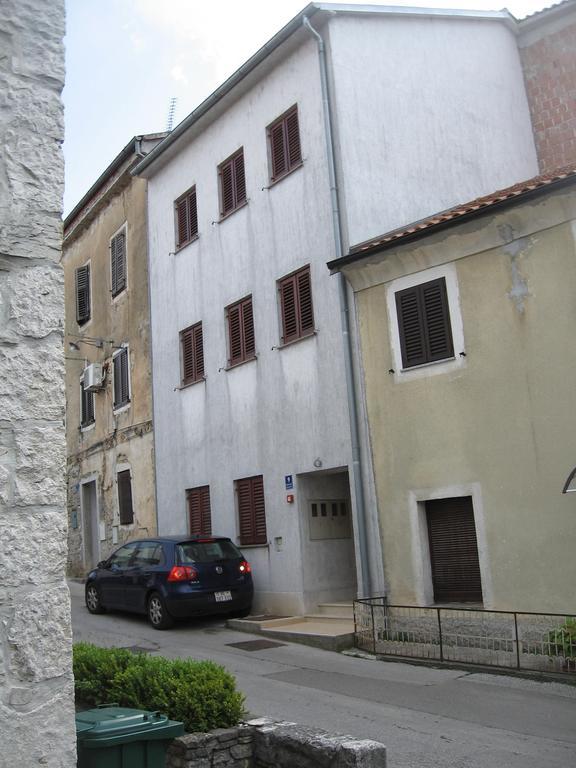 Apartments Alen Pazin Luaran gambar