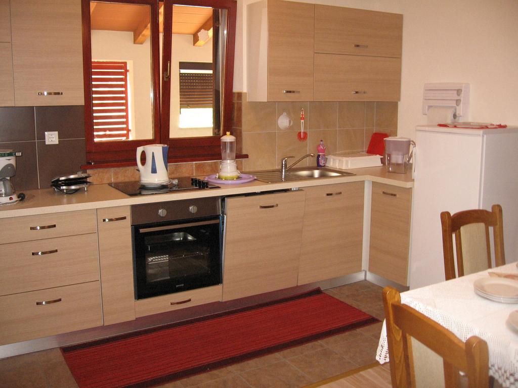 Apartments Alen Pazin Luaran gambar